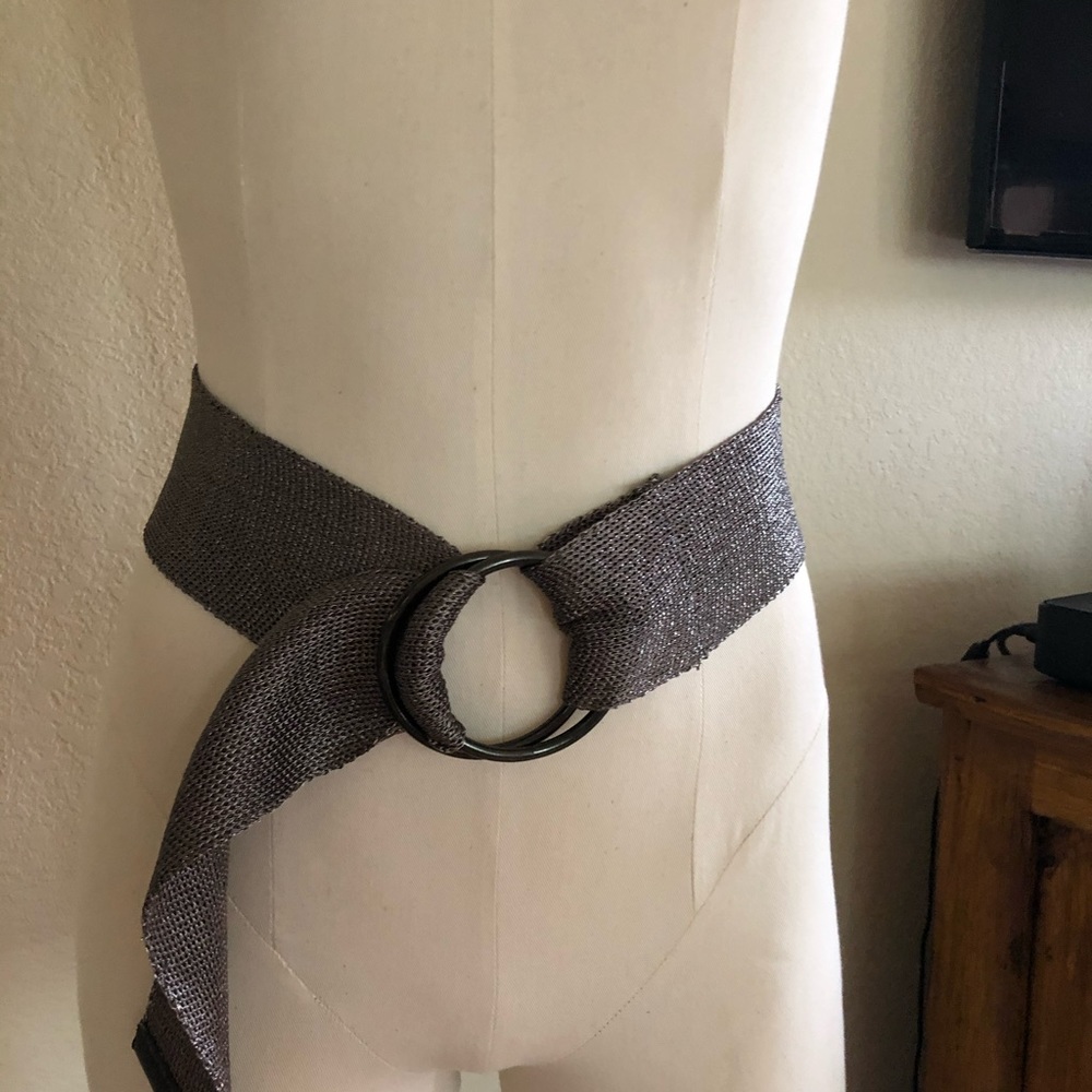 Women’s belt
